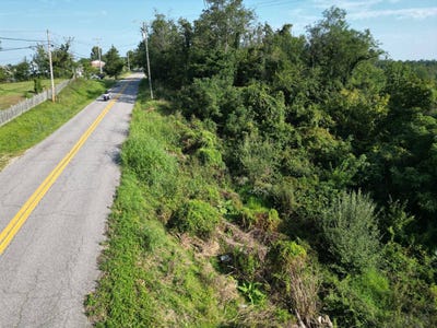 /international/us/grandview-ridge-road-red-house-wv-110109979082/