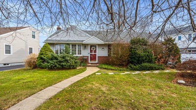 /international/us/151-diamond-avenue-east-meadow-ny-110096112405/?lang=zh-tw