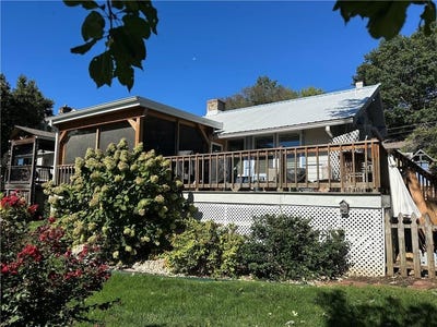 /international/us/35-emerald-shore-drive-lake-tapawingo-mo-110120482044/