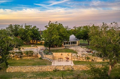 /international/us/151-gaddis-bluff-comfort-tx-110102902822/