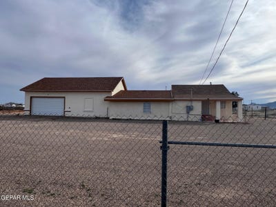 /international/us/313-paseo-real-drive-chaparral-nm-110090216866/