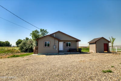 /international/us/10692-van-belle-rd-sunnyside-wa-110100617540/