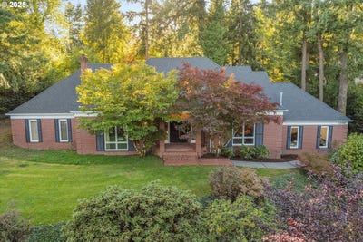 /international/us/1300-tyndall-ct-lakeoswego-or-110103345662/