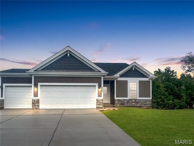 /international/us/2321-hank-s-close-road-washington-mo-110103548652/