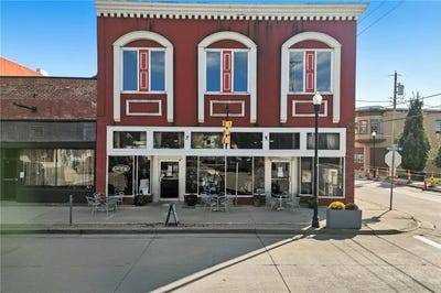 /international/us/117-w-broadway-avenue-excelsior-springs-mo-110102756486/