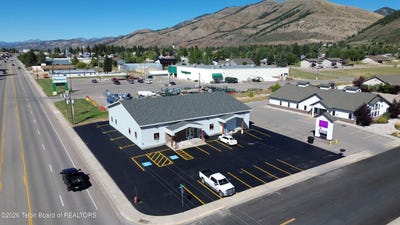 /international/us/27-doc-perkes-lane-afton-wy-110109914484/