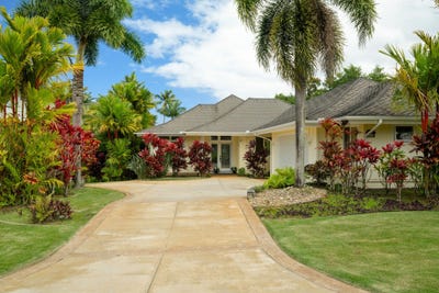 /international/us/3683-albert-rd-princeville-hi-110106842481/
