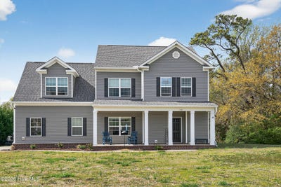/international/us/102-e-point-estates-road-knotts-island-nc-110106843512/