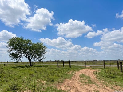 /international/us/2713-fm-716-premont-tx-110106299764/