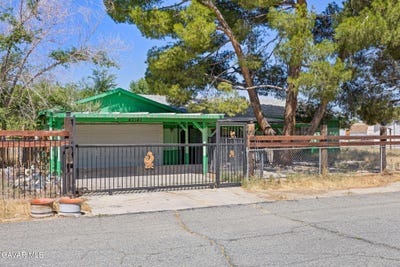 /international/us/40141-e-174th-street-palmdale-ca-110108232346/