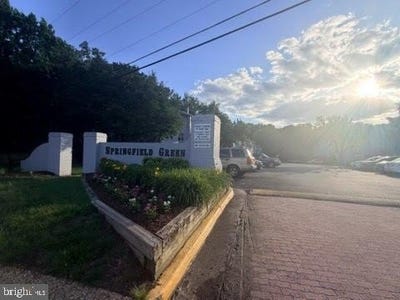 /international/us/7092-spring-garden-drive-springfield-va-110108388139/