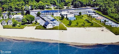 /international/us/6024-port-austin-road-caseville-mi-110101428743/