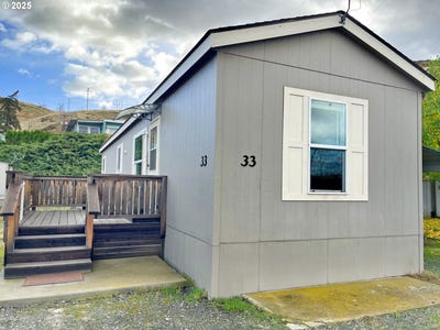 /international/us/3564-e-2nd-st-thedalles-or-110103377369/