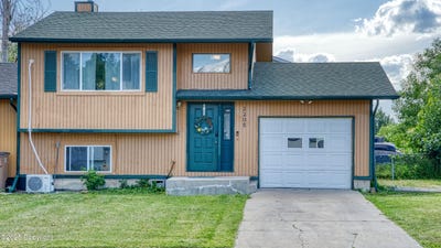 /international/us/2208-wagonhammer-ln-gillette-wy-110100428237/