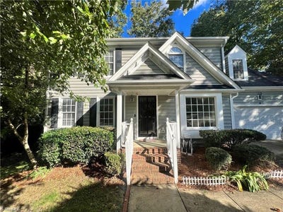 /international/us/4-whistling-oak-trail-greensboro-nc-110107831514/