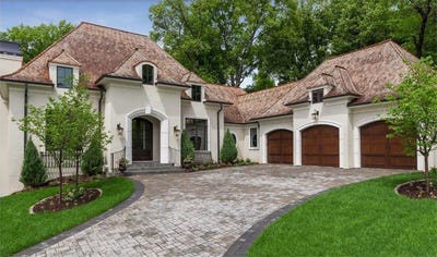 /international/us/405-carpenters-point-wayzata-mn-110108352033/