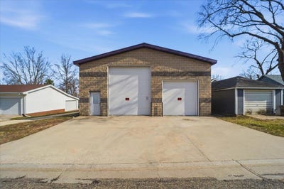 /international/us/112-n-4th-street-greene-ia-110107050869/