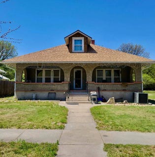 /international/us/215-s-third-street-lenora-ks-110108153095/