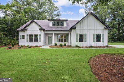 /international/us/15-couch-moreland-ga-110100863924/