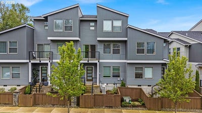 /international/us/17346-se-crossroads-ave-happyvalley-or-110107511696/