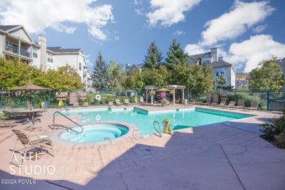/international/us/900-bitner-road-park-city-ut-110106252899/