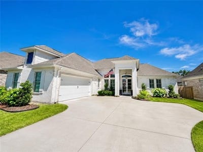 /international/us/1309-pine-needle-court-madisonville-la-110108935001/