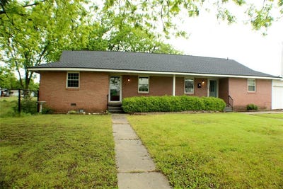 /international/us/107-s-10th-street-davis-ok-110103205551/
