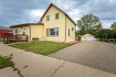 /international/us/23-1st-avenue-sw-glenwood-mn-110110365052/