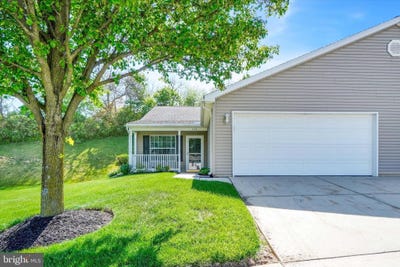 /international/us/7172-seneca-ridge-drive-york-pa-110107843741/