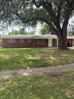 /international/us/2404-waverly-bossier-city-la-110110371090/