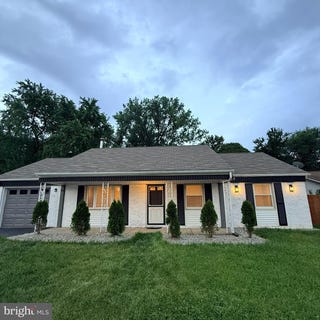 /international/us/59-northampton-drive-willingboro-nj-110109209045/