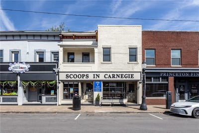 /international/us/239-241-e-main-street-carnegie-pa-110108472863/