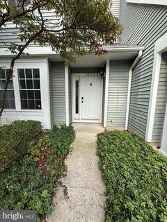 /international/us/18026-ohara-circle-olney-md-110103574558/