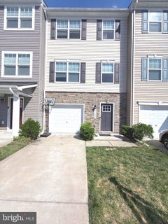 /international/us/2429-drake-lane-fredericksburg-va-110106669461/