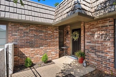 /international/us/39-se-shadowlake-drive-bartlesville-ok-110108396737/