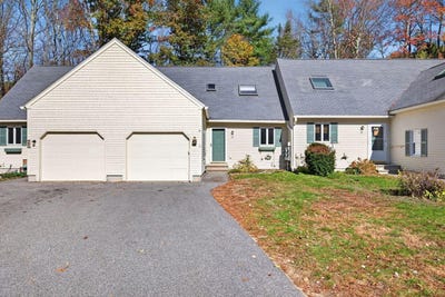 /international/us/29-chickadee-lane-kennebunk-me-110120752627/
