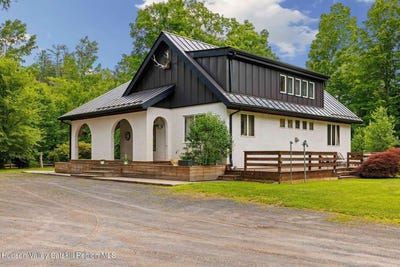 /international/us/118-bennett-road-napanoch-ny-110100456464/