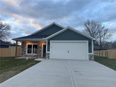 /international/us/1104-s-oak-street-plattsburg-mo-110108768315/