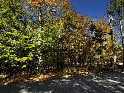 /international/us/pennacook-road-rumford-me-110120497927/
