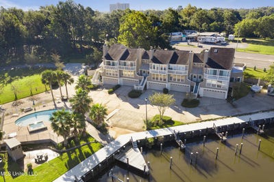 /international/us/717-bienville-boulevard-lot-b2-ocean-springs-ms-110101613116/