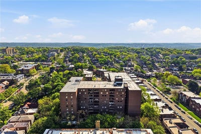/international/us/5600-munhall-rd-squirrel-hill-pa-110107660291/