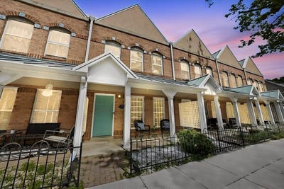 /international/us/616-ne-parkside-place-ne-washington-dc-110108494295/