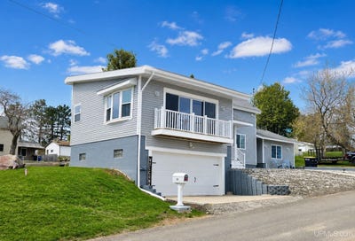 /international/us/526-e-bundy-street-ironwood-mi-110108176856/