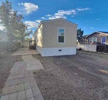 /international/us/1-vista-del-rio-belen-nm-110120134893/