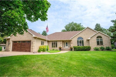/international/us/1801-country-club-drive-ne-willmar-mn-110101237132/?lang=zh-cn