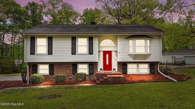 /international/us/379-greenbrier-road-tarboro-nc-110098788988/