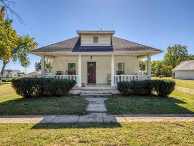 /international/us/4255-w-main-street-poseyville-in-110120158200/