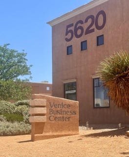 /international/us/5620-venice-avenue-ne-albuquerque-nm-110108301410/