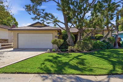 /international/us/15944-gledhill-street-north-hills-ca-110106252631/