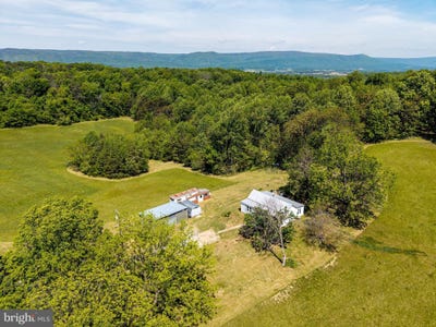 /international/us/269-comer-avenue-shenandoah-va-110107866974/